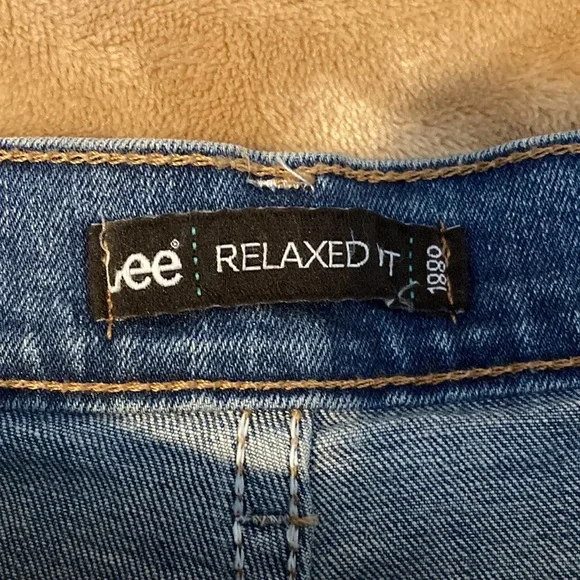 Lee women’s size 14 blue jeans - Picture 6 of 11